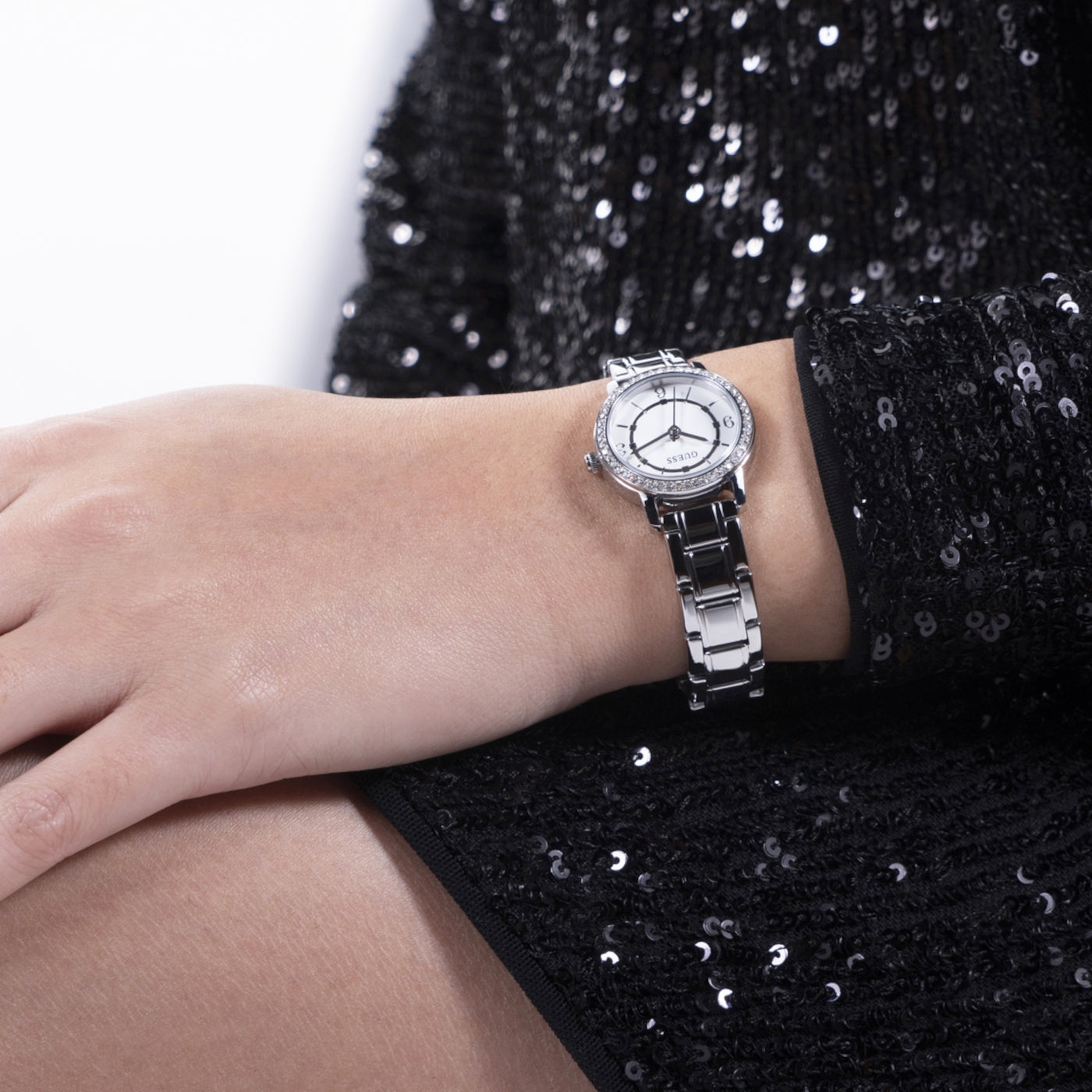 GUESS Silver Watch GW0468L1