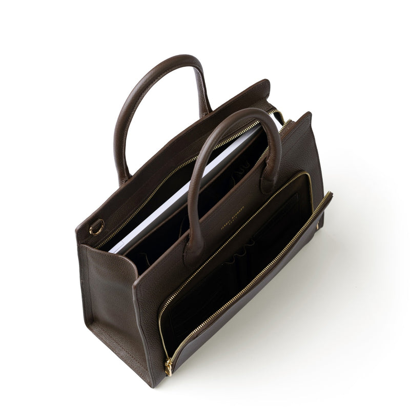 Isabel Bernard Honoré Nadine donkerbruine kalfsleren handtas met 13 inch laptopvak IB25110-031-13-zoom-