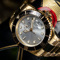 VNDX AMS. LXRY Men'sWatch 2003-MD14750-02