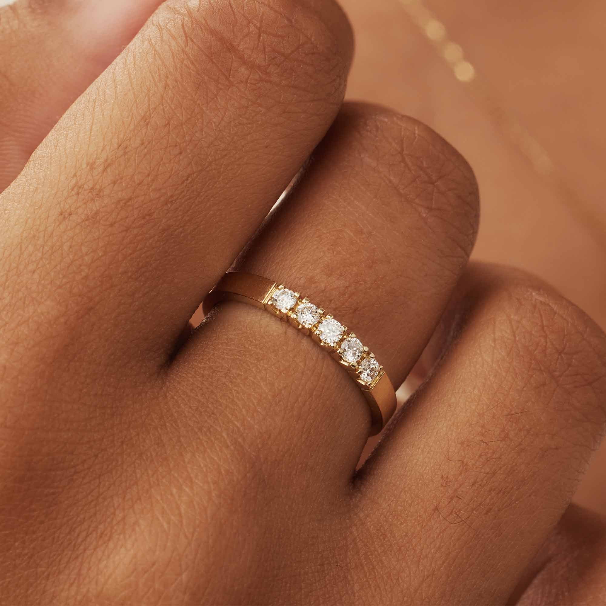 Isabel Bernard De la Paix Madeline 14 Carat Gold Ring | diamond 0.20 ct | IBD330018-48