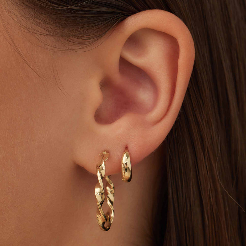 Isabel Bernard Rivoli Odette 14 karaat gouden oorringen  IB360241-zoom-