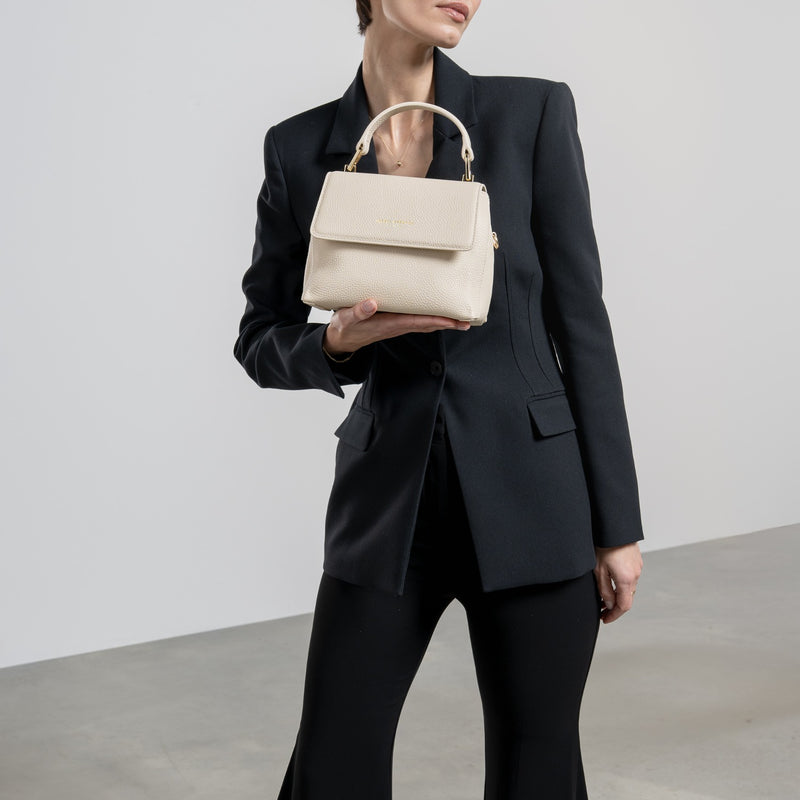 Isabel Bernard Femme Forte Heline Crème me Leren Handtas IB21027-zoom-