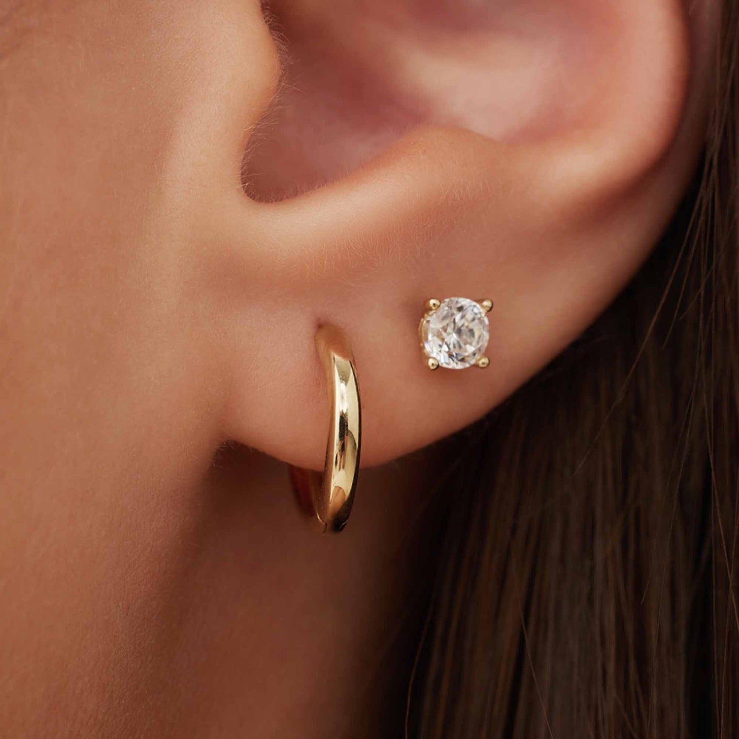 Isabel Bernard Cadeau d'Isabel 14 karat gold earring set with zirconia IB90188