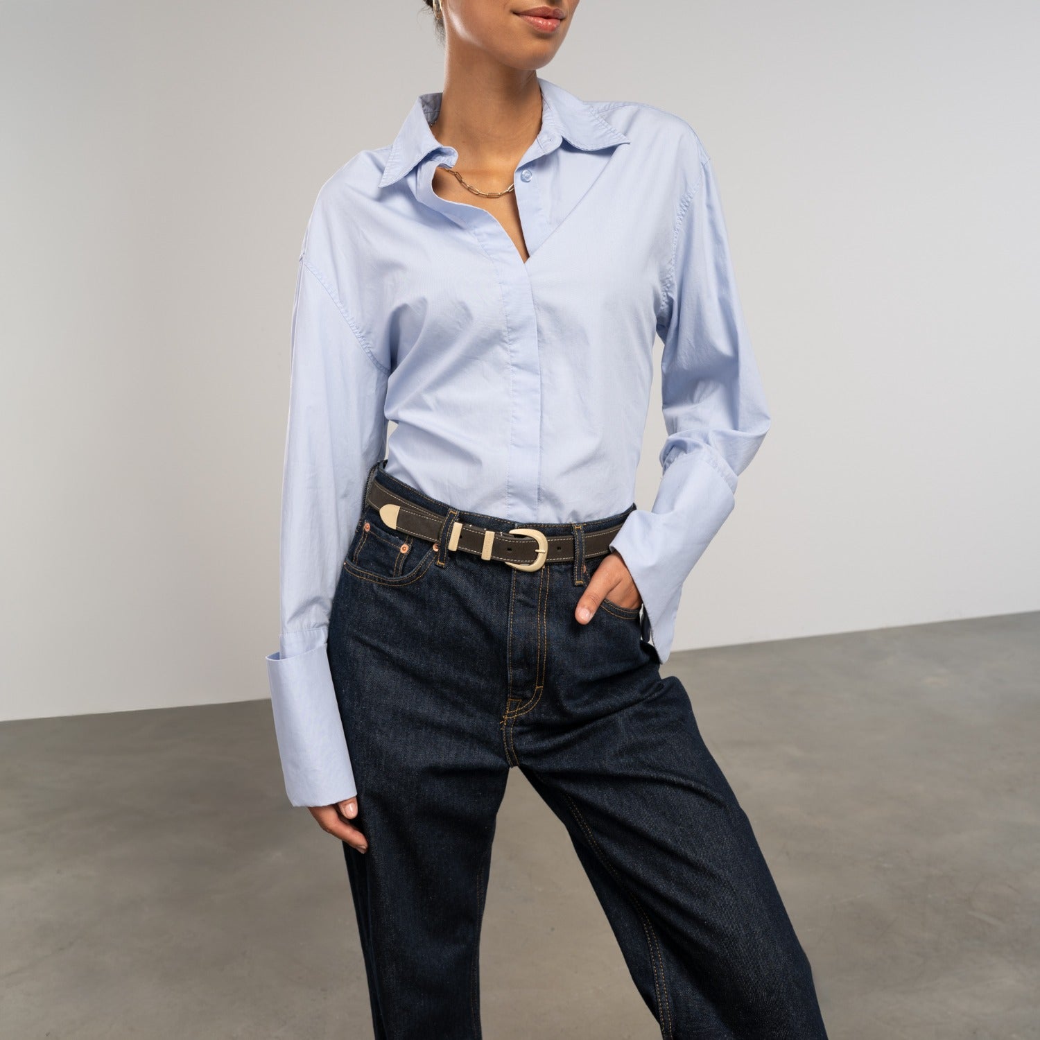 Isabel Bernard Rêveur Mathilde Suede Dark Brown belt with gold-coloured buckle IB60020-131-85