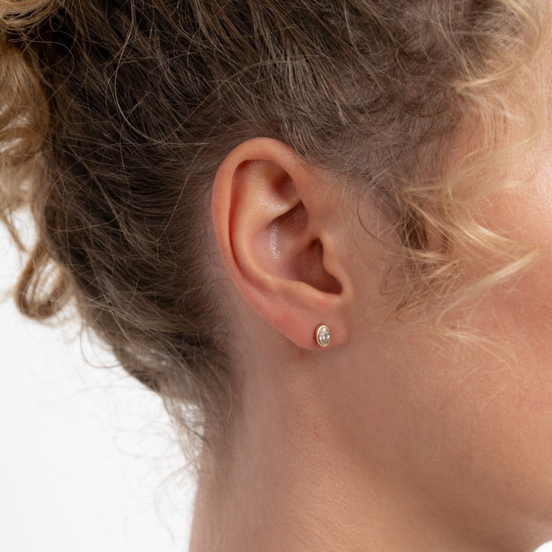 Isabel Bernard Le Marais Sophie 14 Karaat Gouden Oorknoppen IB360294-zoom-