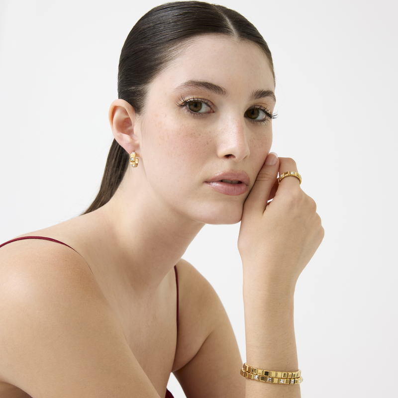 Guess Ace Of Diamonds Gold-coloured Earrings JUBE06183JWYGT-U-zoom-