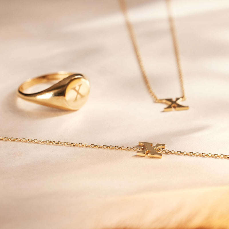 Isabel Bernard Le Marais Rachel 14 Karaat Gouden Initial Armband IB320101-A (Letter A)-zoom-