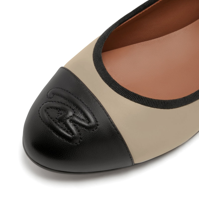 Isabel Bernard Vendôme Ynes Taupe Kalfsleren Ballerinas IB51011-078-36-zoom-