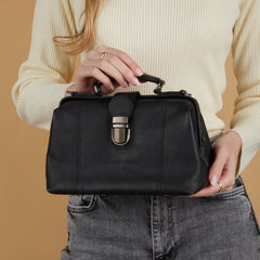 The Chesterfield Brand Rachael Black Handbag C48.112700