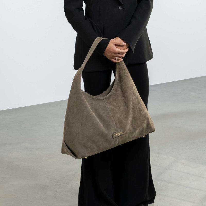 Isabel Bernard Honoré Grace taupe suède schoudertas IB25093-178-zoom-