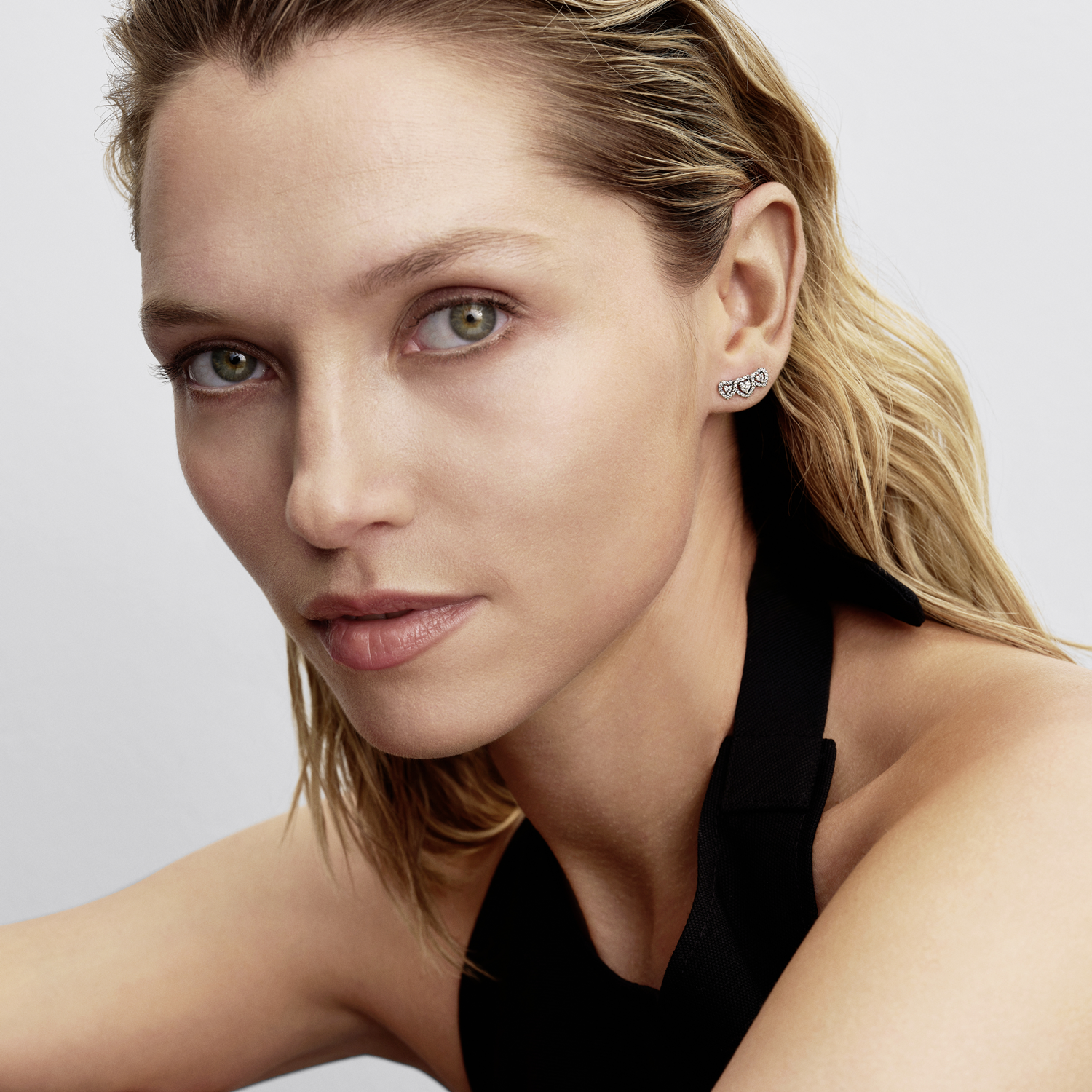 Pandora Timeless 925 Sterling Silver Halo Heart Trilogy Stud Earrings 294411C01