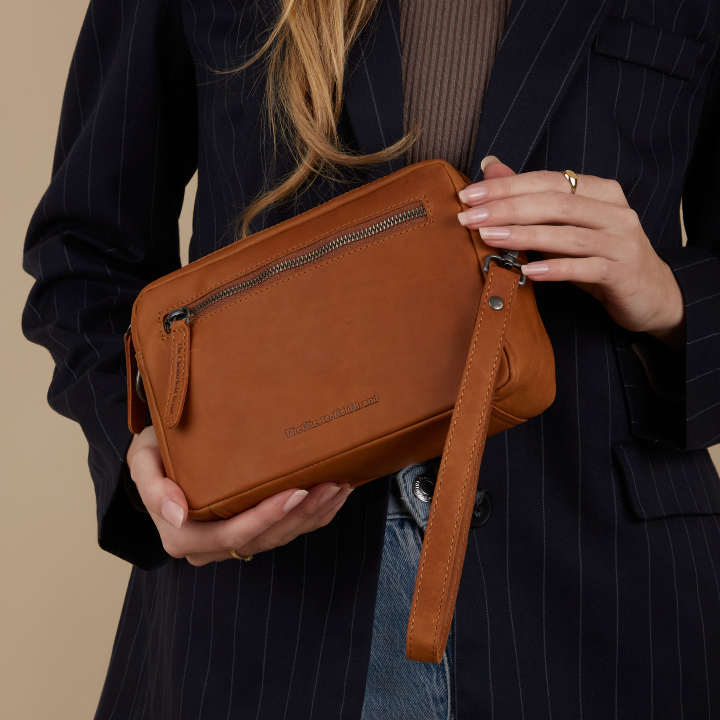 The Chesterfield Brand Tustin Cognac Crossbody Bag C48.122231