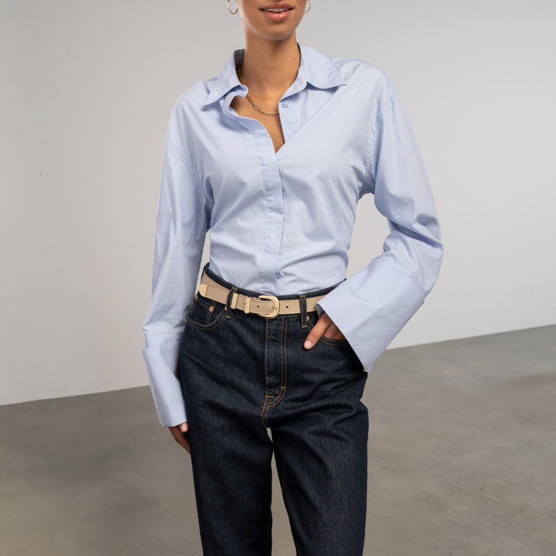 Isabel Bernard Rêveur Mathilde taupe kalfsleren riem met goud-kleurige gesp IB60020-078-95-zoom-