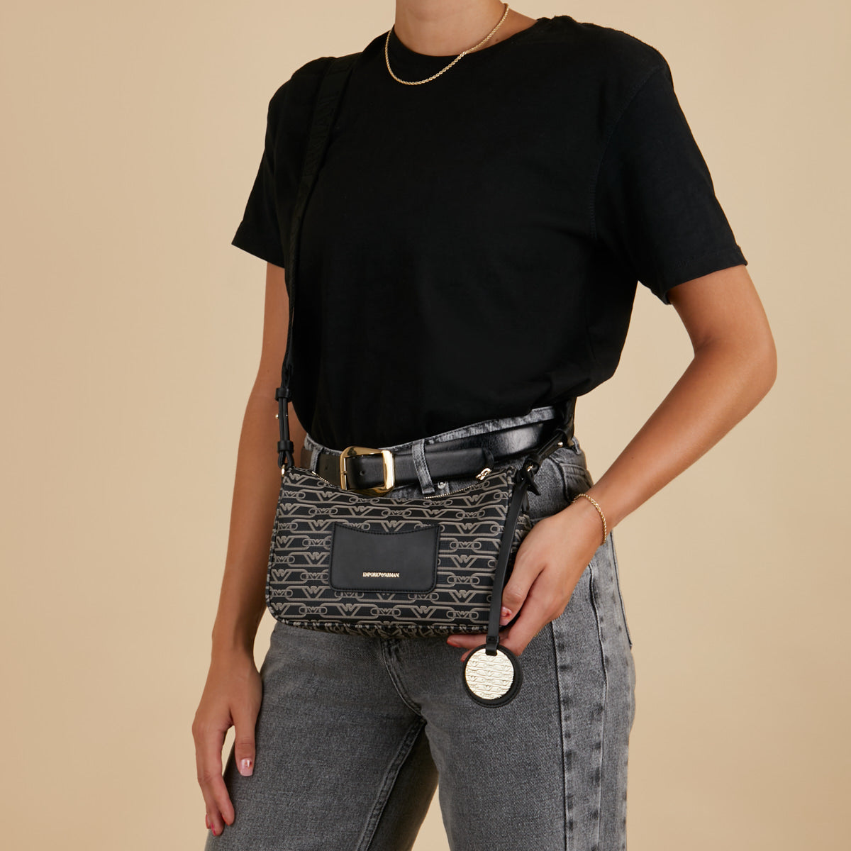 Emporio Armani Black Shoulder Bag EW000539-AF11951-FC033