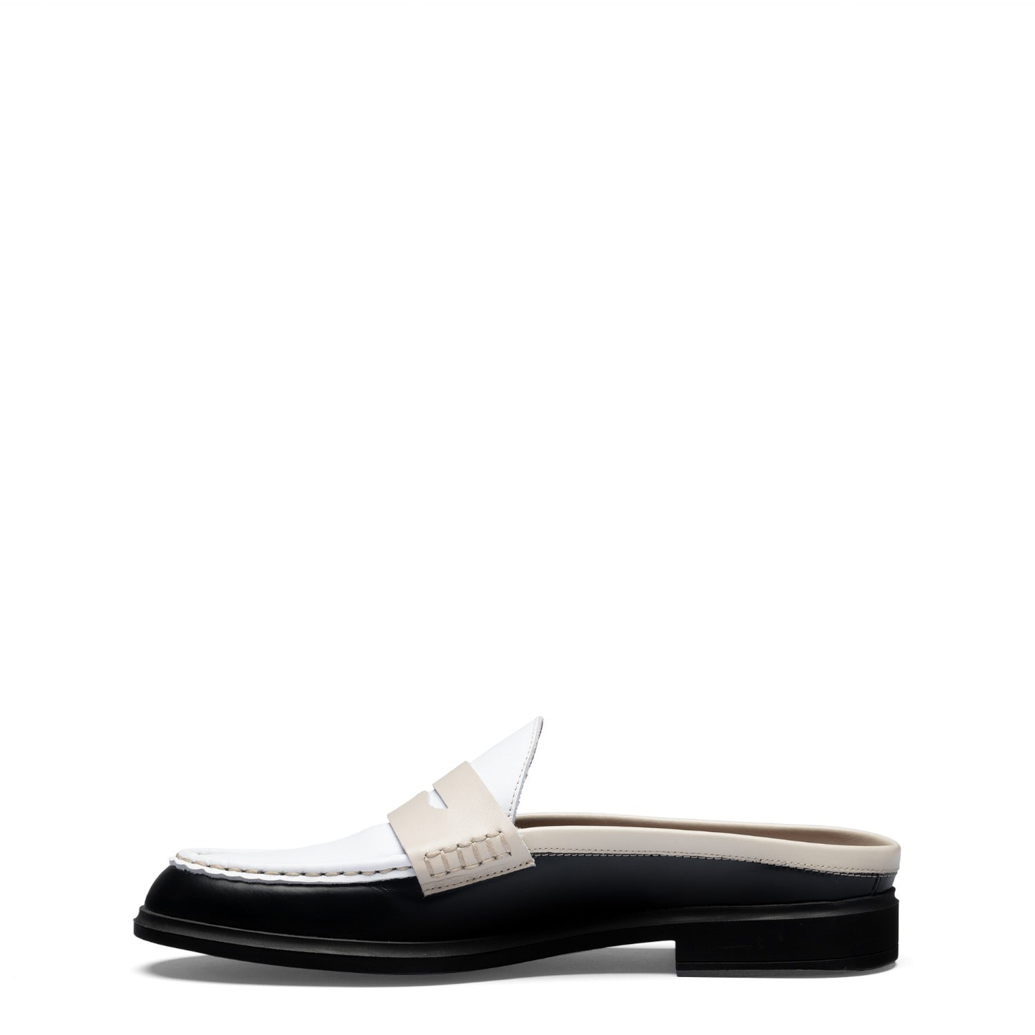 Vendôme Blandine Black And White Calfskin Leather Mules With White Details IB51016-10170-35