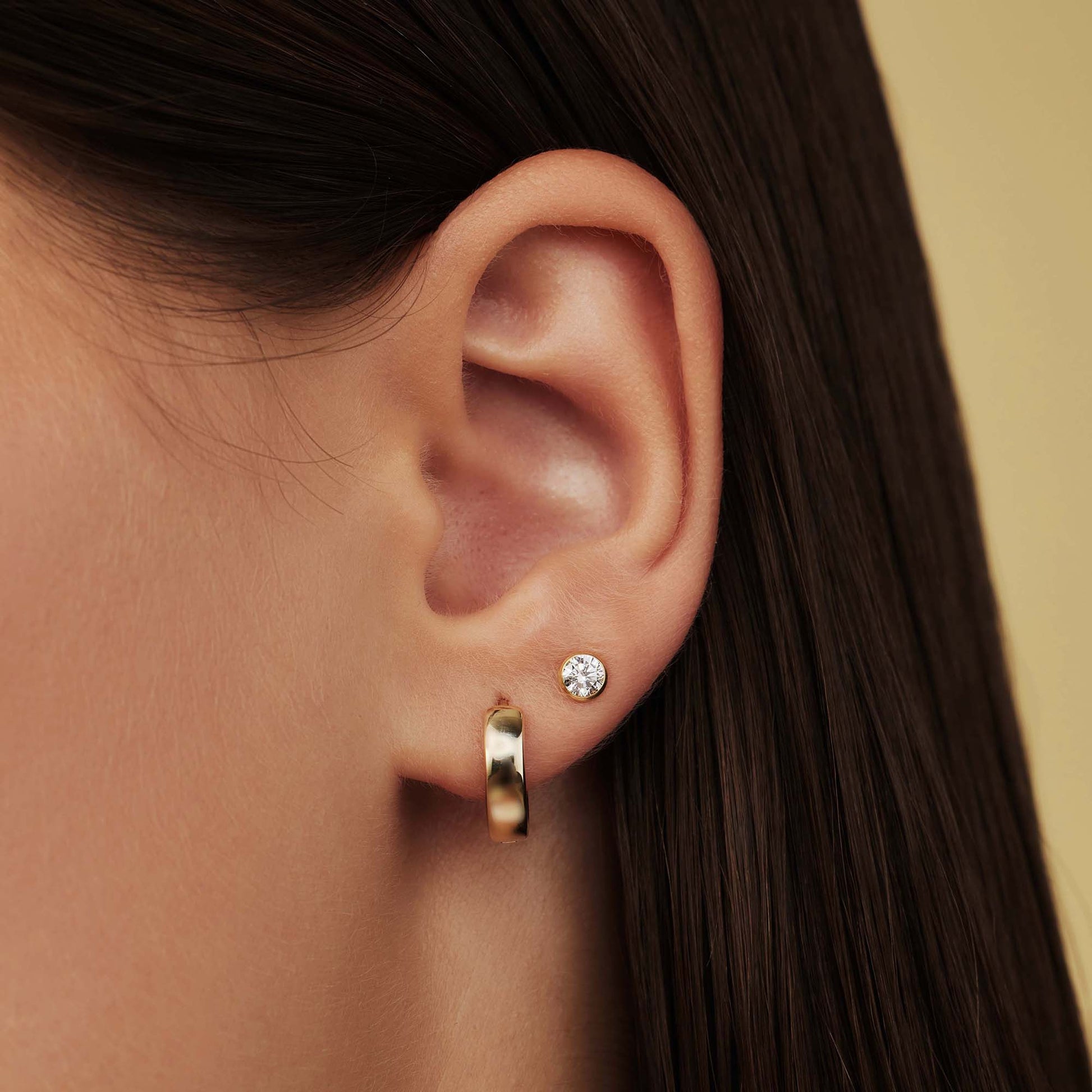 Isabel Bernard Rivoli Morgane 14 Carat Golden Hoop Earrings IB360141