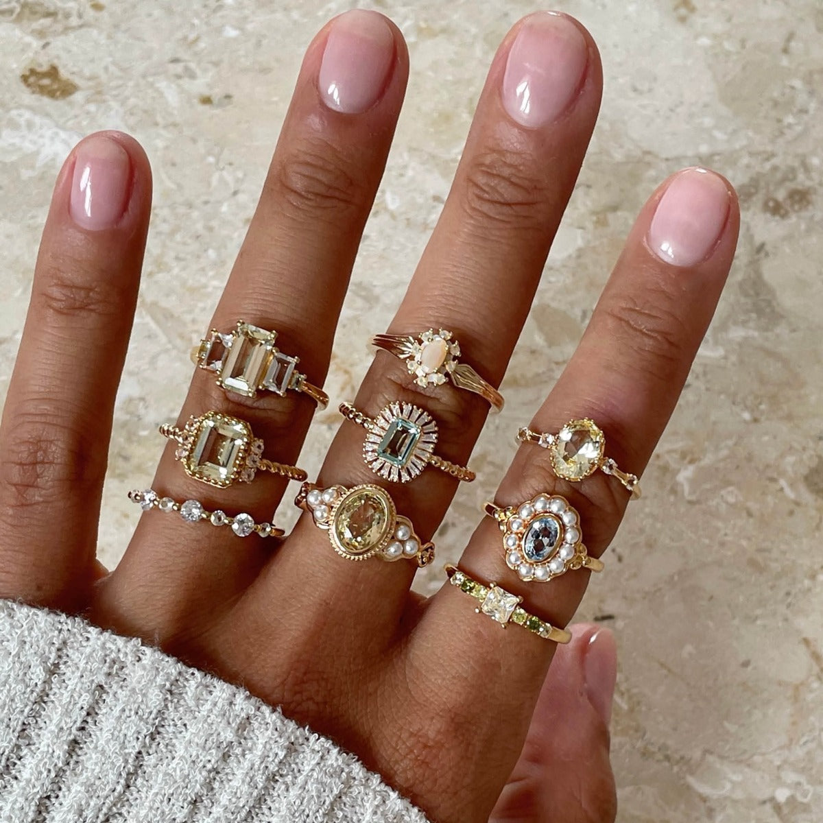 24Kae Gold Ring 12411Y/52