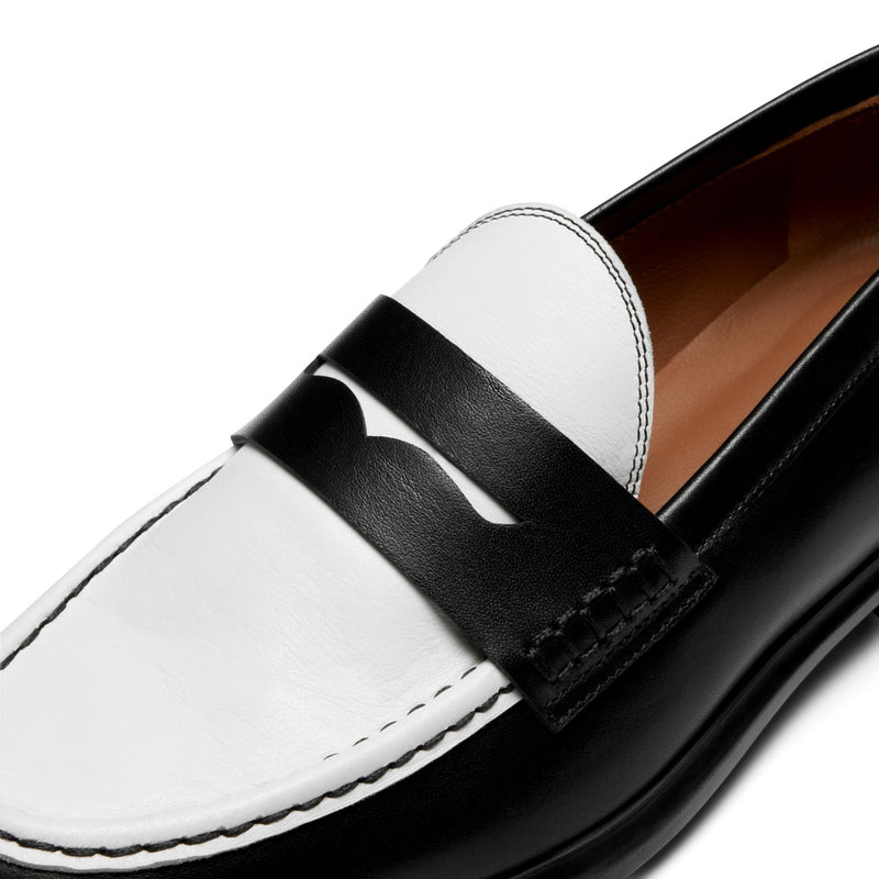 Isabel Bernard Vendôme Blandine Zwart en Wit Kalfsleren Loafers IB51015-10176-37-zoom-