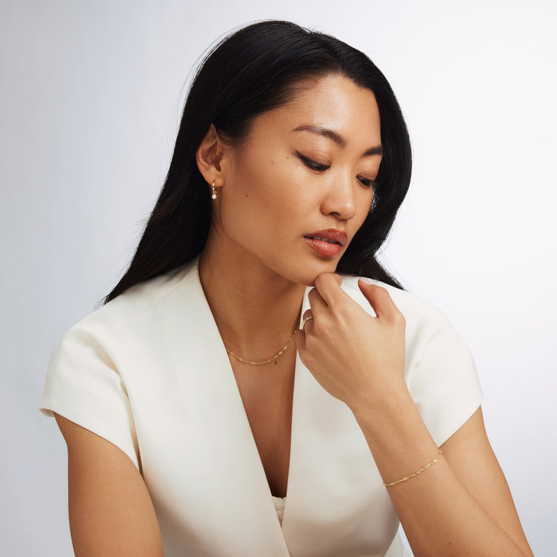 Isabel Bernard Belleville Luna 14 karaat gouden oorringen IB360158-zoom-