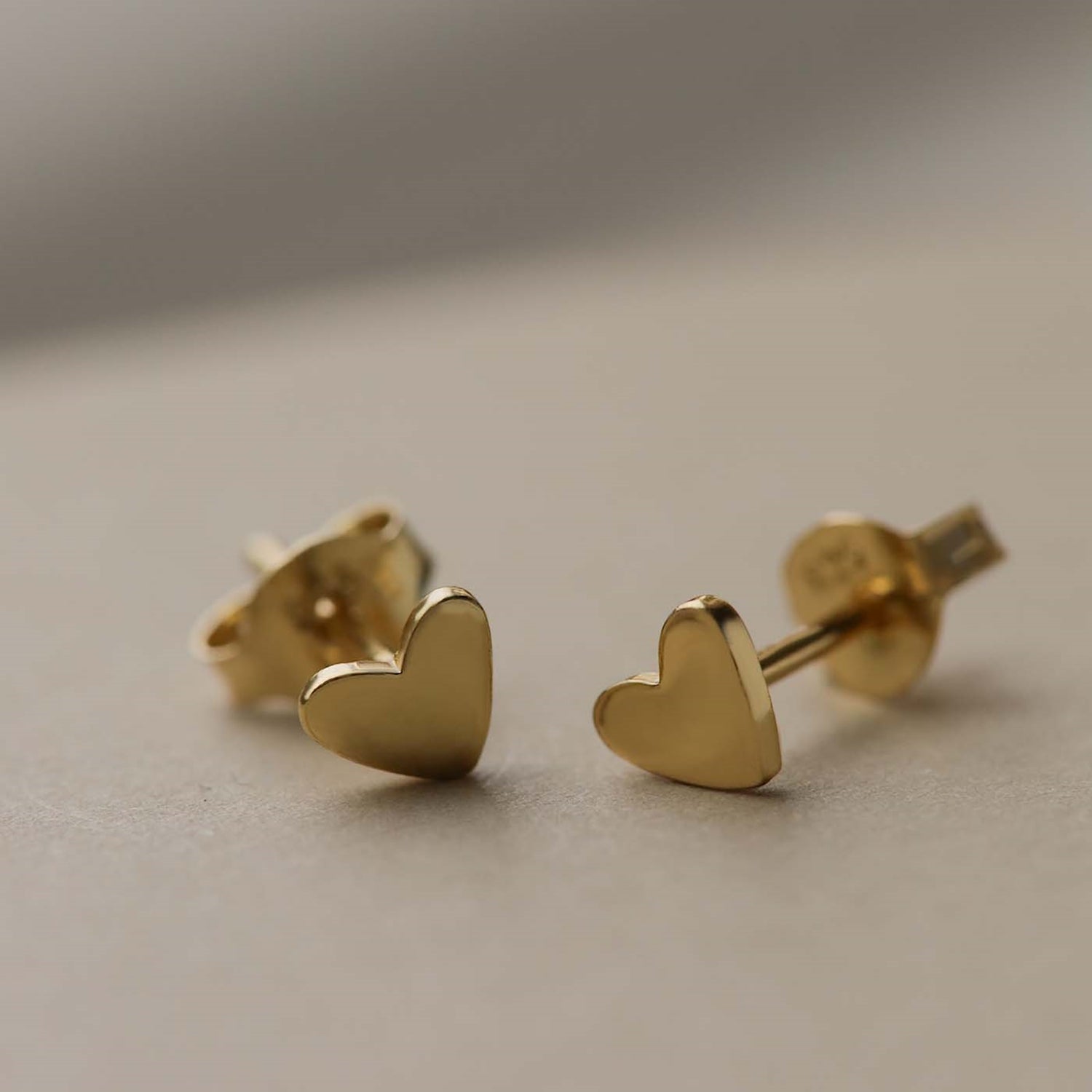 Karma 14 karat gold plated Earparty EPV01GP